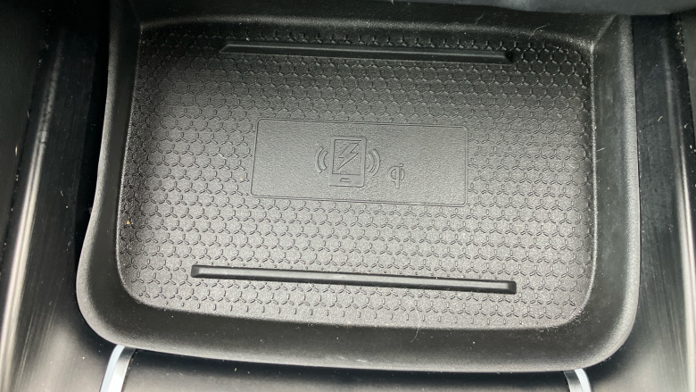 Nissan Qashqai 1.3 DiG-T MH N-Connecta 5dr Petrol Hatchback